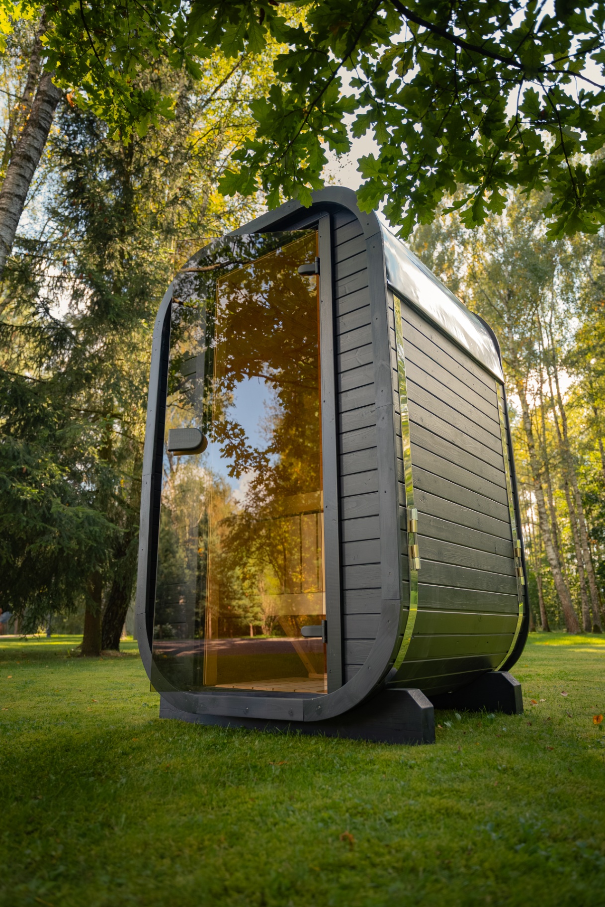 Ula Micro compact outdoor sauna in ebony finish | Signature Garden Rooms