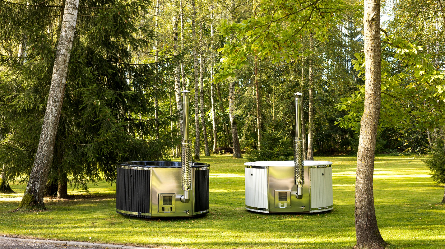 Benas premium hot tub with chrome jets | Signature Garden Rooms installation