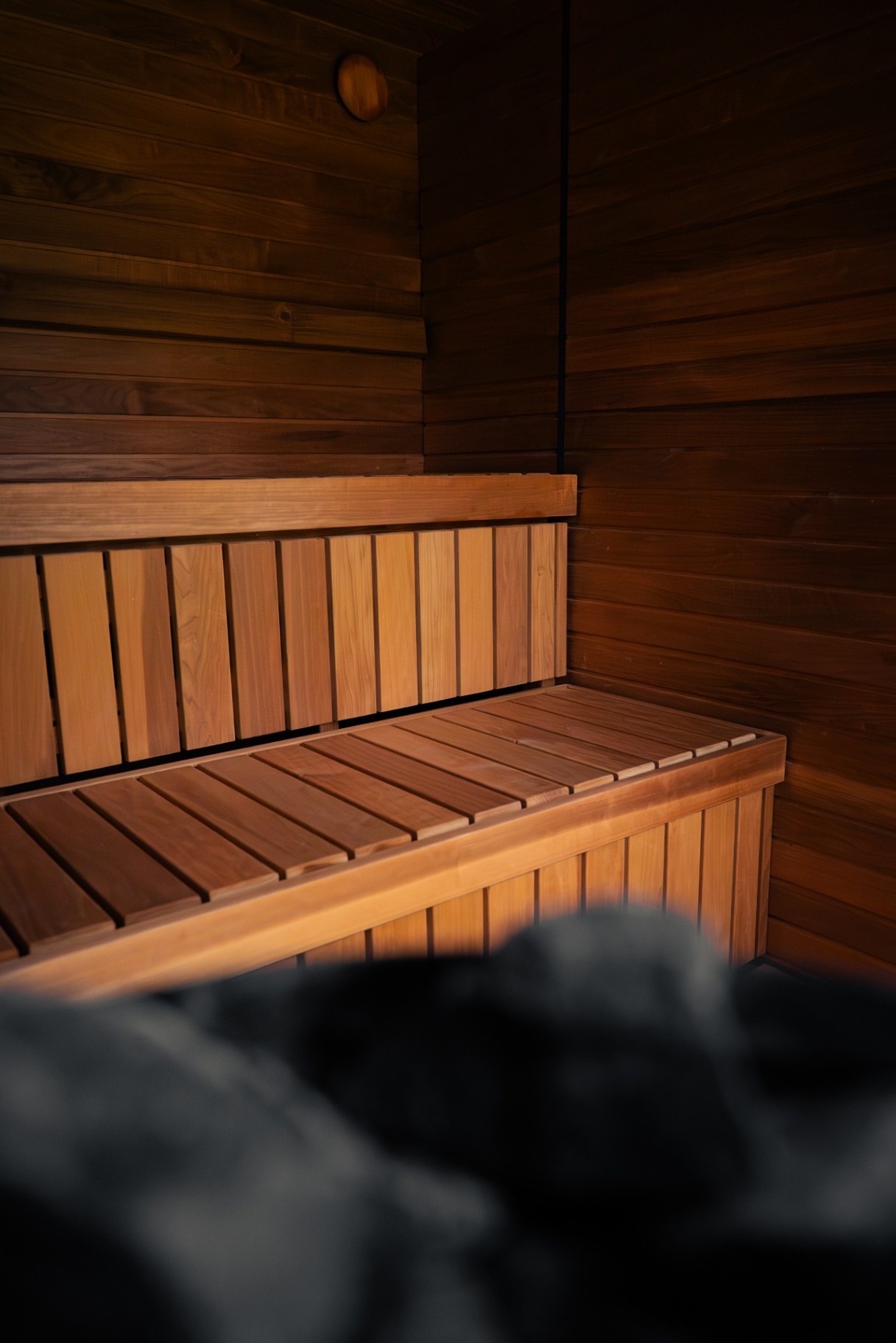 Jonas Grand barrel sauna in teak finish | Signature Garden Rooms installation